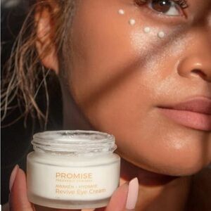 PROMISE Revive Hydrating Eye Balm
